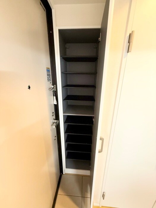 物件内観写真19　(靴箱)