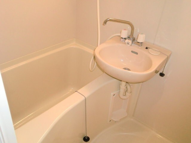 物件内観写真8　(バス／シャワールーム等)