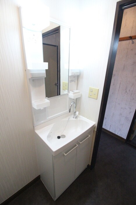 物件内観写真13　(洗面)