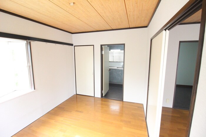 物件内観写真16　(居室)