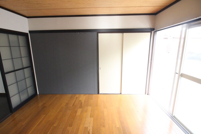 物件内観写真17　(居室)