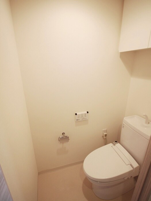 物件内観写真15　(トイレ)