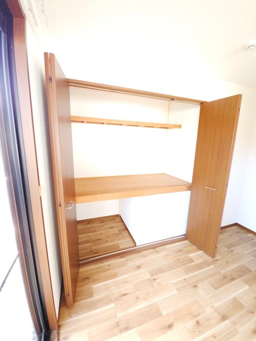 物件内観写真12　(収納)