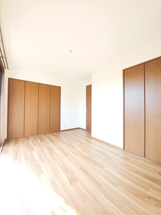 物件内観写真21　(居室)