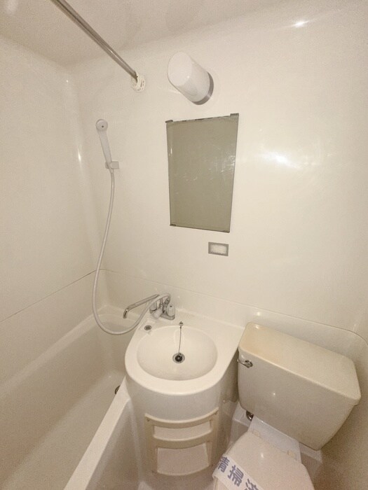 物件内観写真13　(洗面)