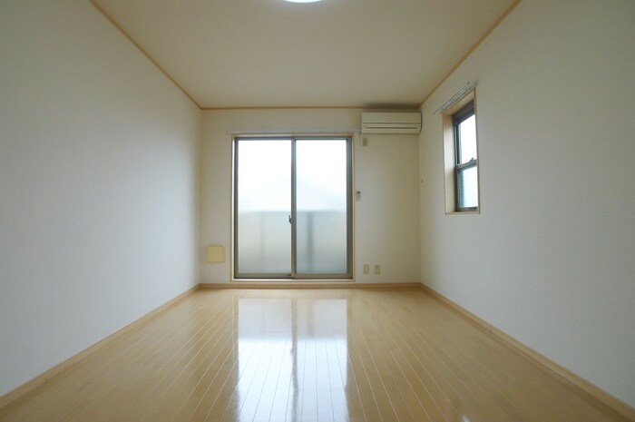 物件内観写真11　(居室)