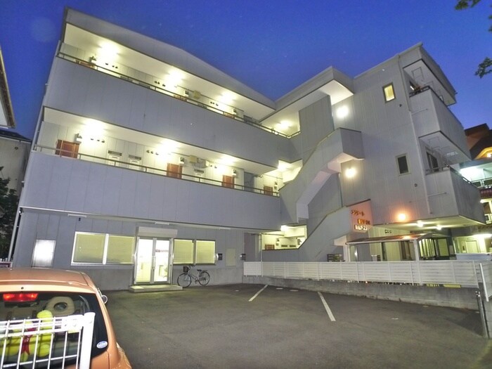 物件外観写真2　(外観写真)