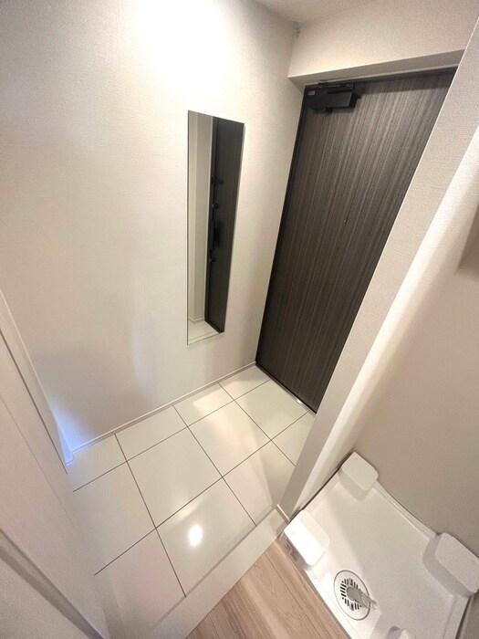 物件内観写真17　(玄関)