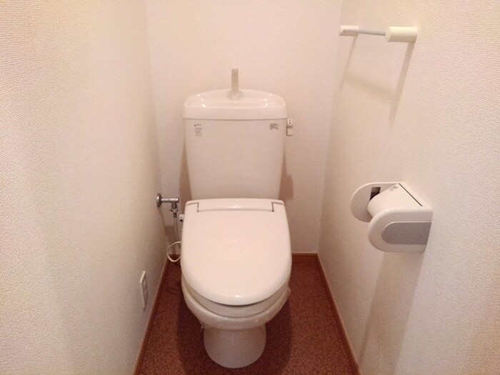 物件内観写真13　(トイレ)