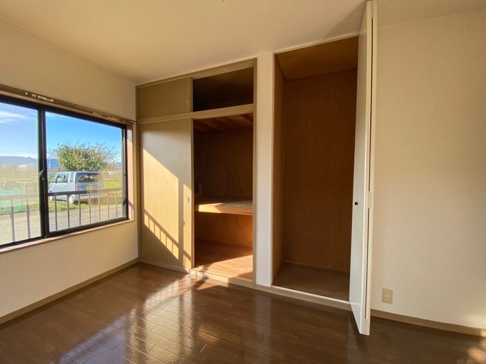 物件内観写真14　(収納)