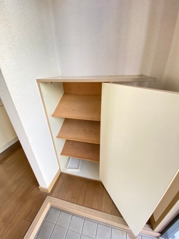 靴箱