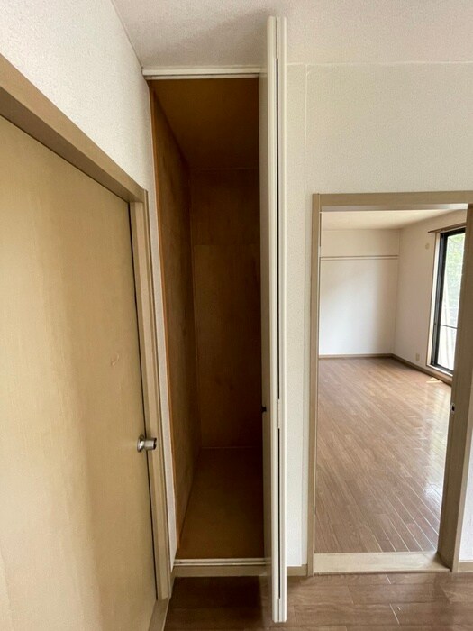 物件内観写真19　(収納)