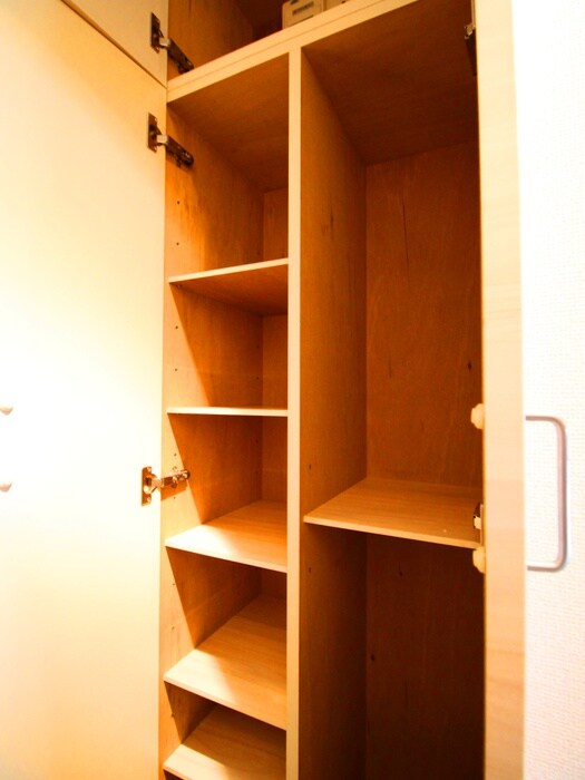 物件内観写真8　(靴箱)