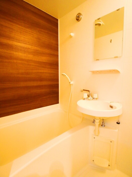 物件内観写真10　(バス／シャワールーム等)