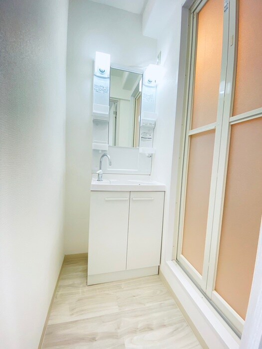 物件内観写真14　(洗面)