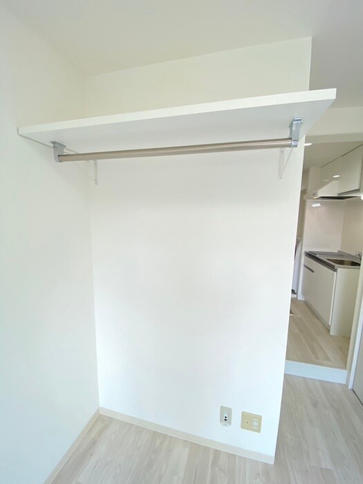 物件内観写真21　(居室)