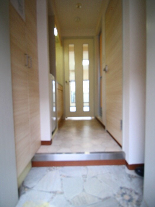 物件内観写真21　(玄関)