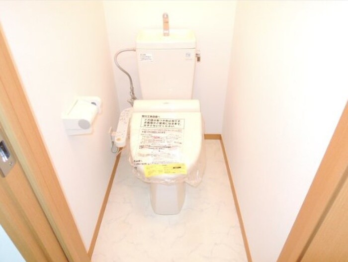 物件内観写真10　(トイレ)