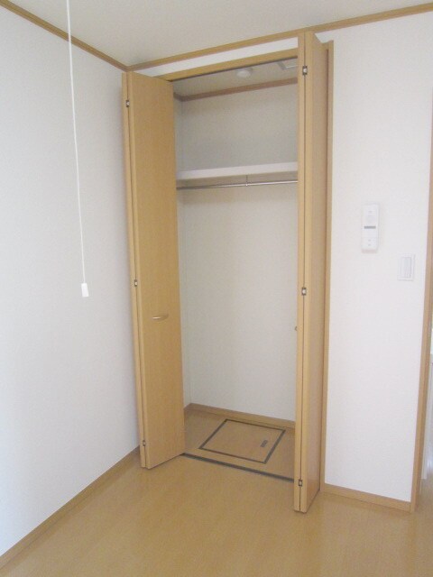 物件内観写真19　(収納)