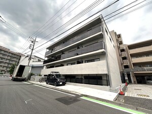 Ｉｍｐｌｅｏｓ和光ｅａｓｔ外観写真