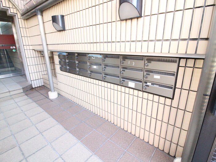 物件外観写真6　(建物設備)