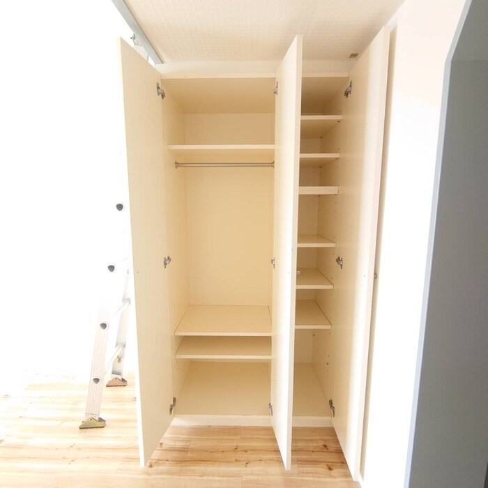 物件内観写真13　(収納)