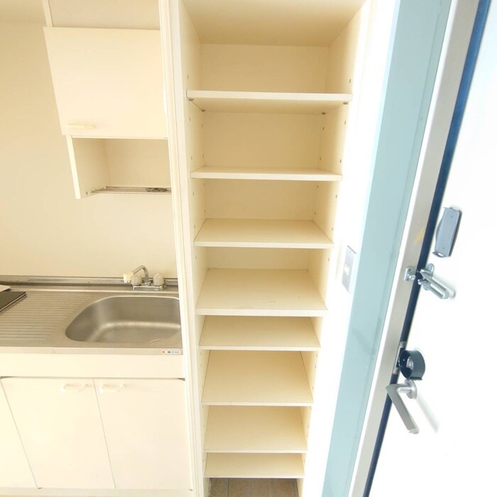 物件内観写真17　(靴箱)