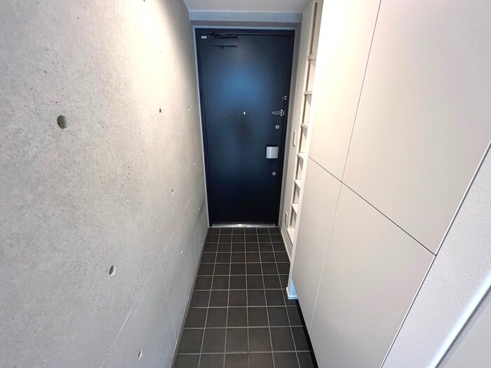 物件内観写真21　(玄関)