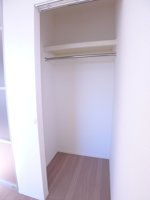 物件内観写真9　(収納)