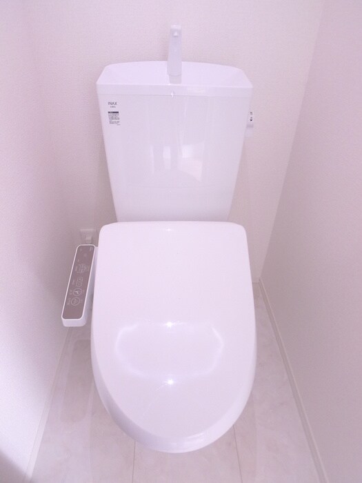 物件内観写真13　(トイレ)