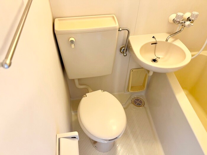 物件内観写真9　(トイレ)