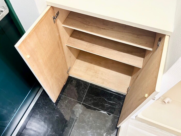 物件内観写真16　(靴箱)