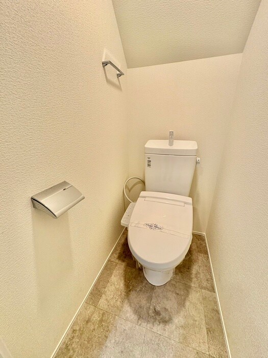 物件内観写真10　(トイレ)