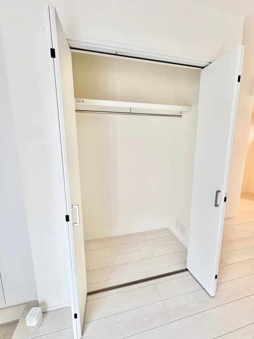 物件内観写真12　(収納)