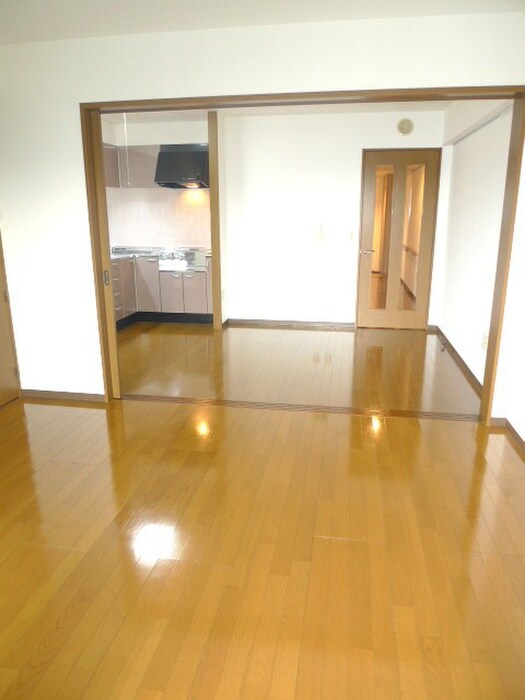 物件内観写真5　(居室)