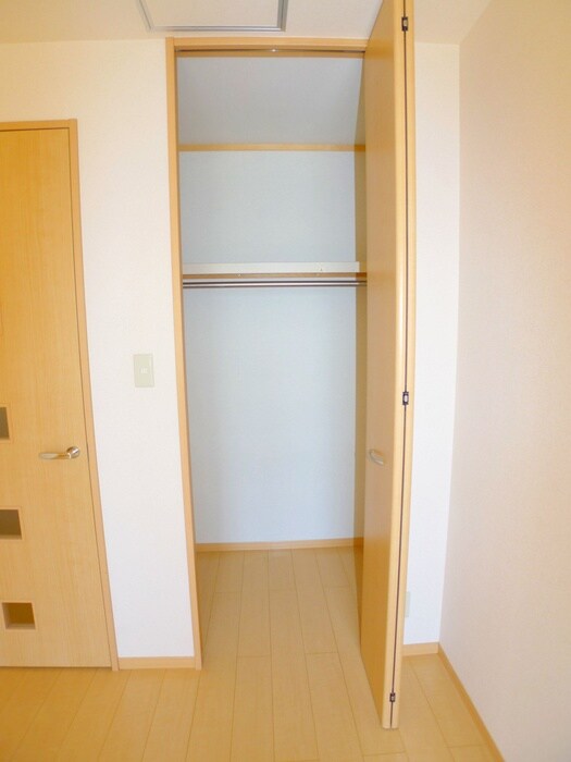 物件内観写真9　(収納)