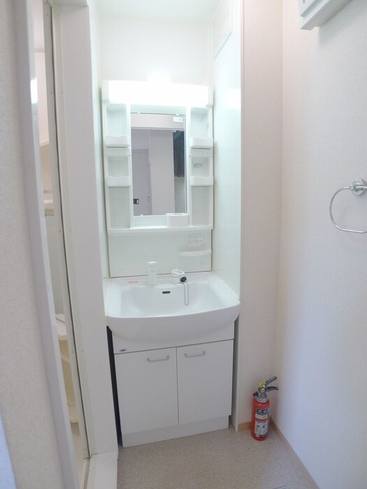 物件内観写真14　(洗面)