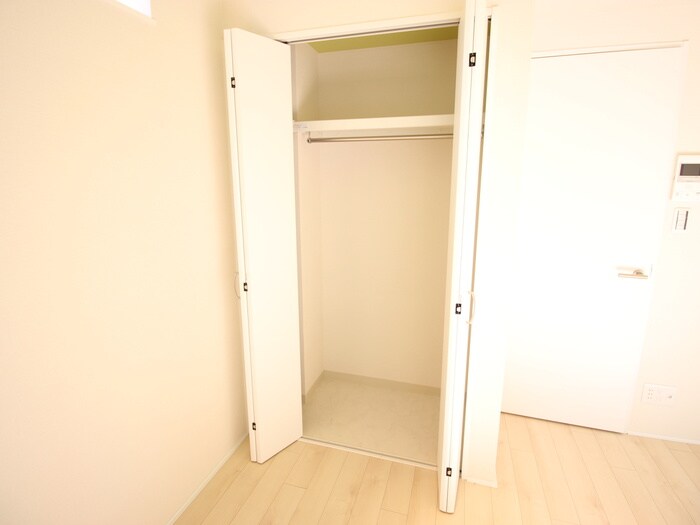 物件内観写真7　(収納)