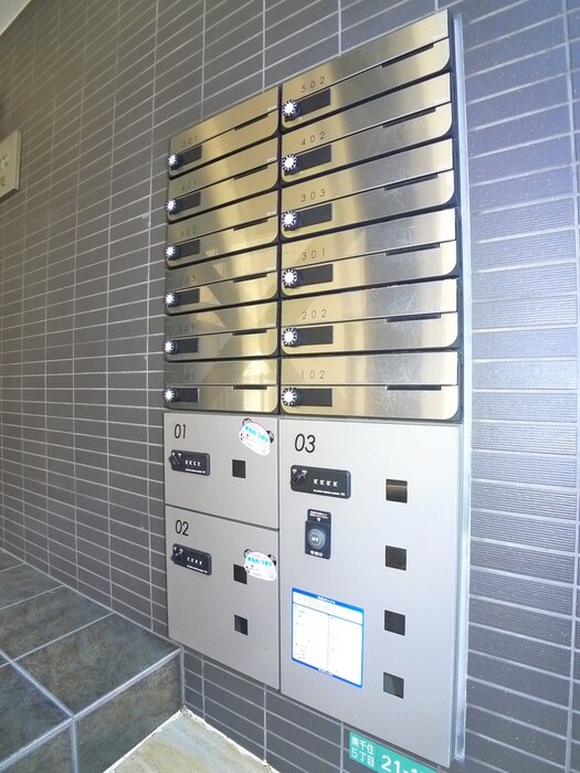 物件外観写真4　(建物設備)