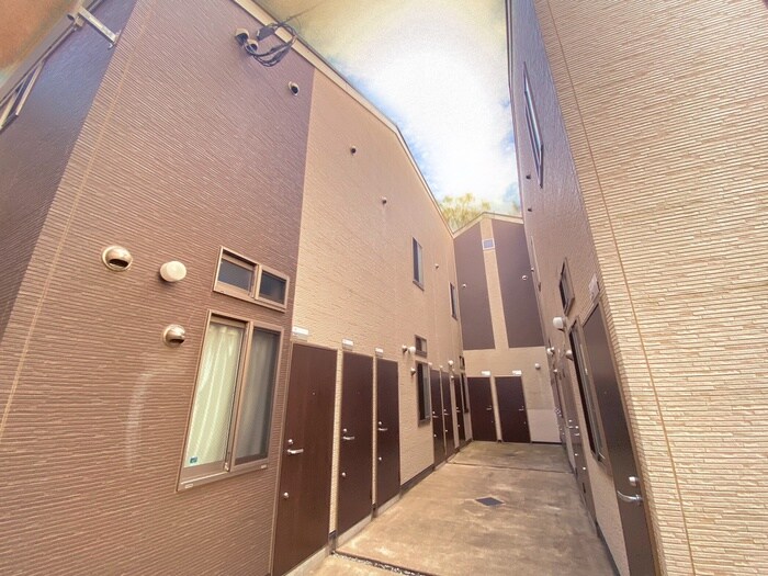 物件外観写真1　(外観写真)