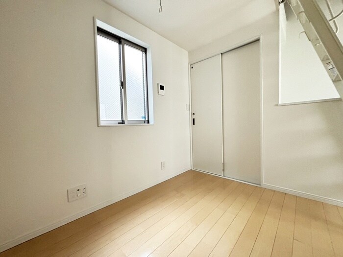 物件内観写真7　(居室)