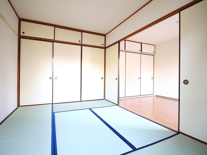 物件内観写真8　(居室)