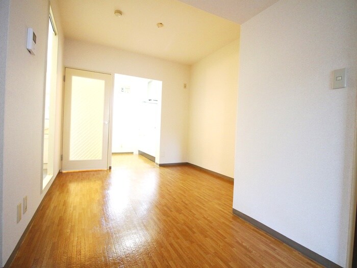 物件内観写真10　(居室)