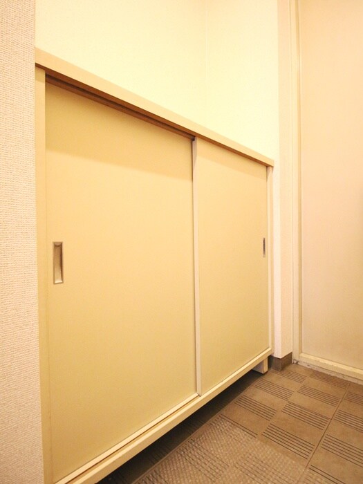 物件内観写真18　(靴箱)