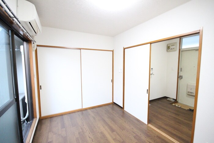 物件内観写真7　(居室)