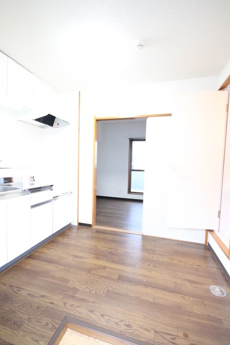 物件内観写真11　(居室)