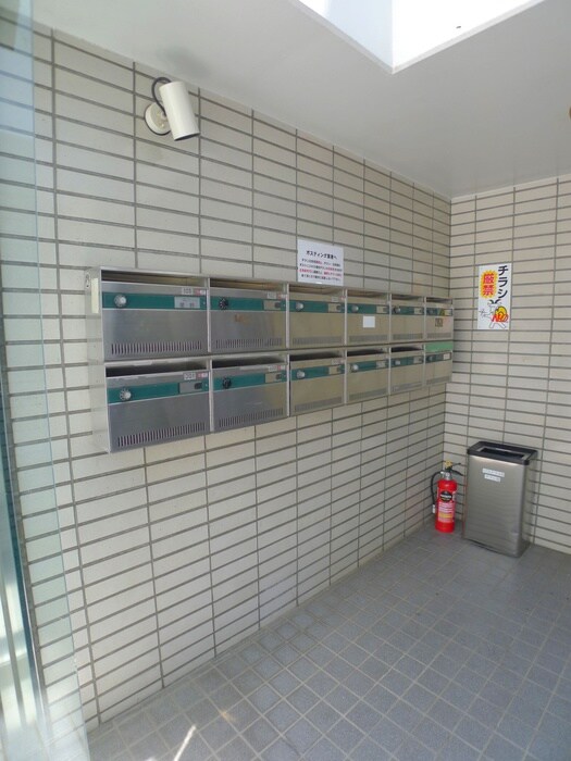 物件外観写真4　(建物設備)