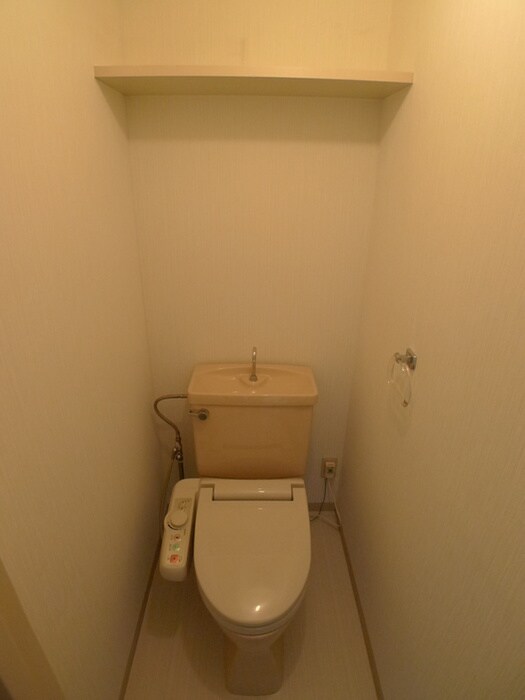 物件内観写真15　(トイレ)