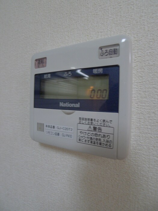 物件内観写真16　(廊下)