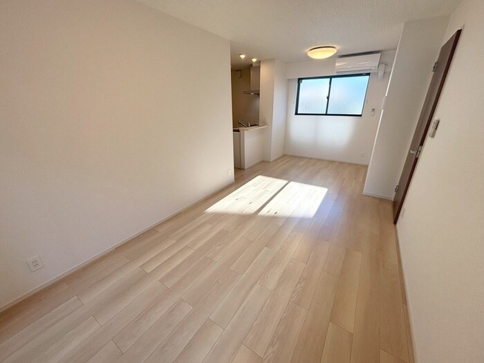 物件内観写真7　(居室)